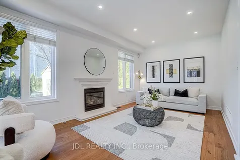 46 Braehead Drive Richmond Hill ON L4E 0B3