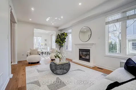 46 Braehead Drive Richmond Hill ON L4E 0B3
