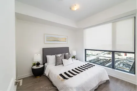 120 Eagle Rock Way Vaughan ON L6A 5C2