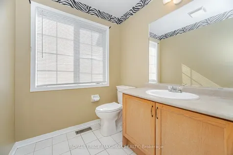 85 Ronan Crescent Vaughan ON L4H 2J6