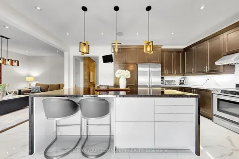 67 Trudeau Drive Vaughan ON L4H 0B7