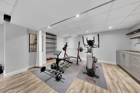 67 Trudeau Drive Vaughan ON L4H 0B7