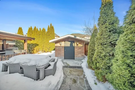 67 Trudeau Drive Vaughan ON L4H 0B7