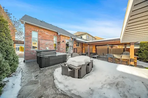 67 Trudeau Drive Vaughan ON L4H 0B7