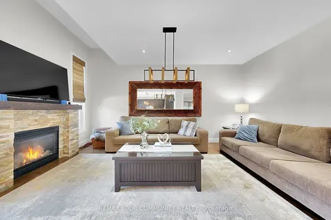 67 Trudeau Drive Vaughan ON L4H 0B7