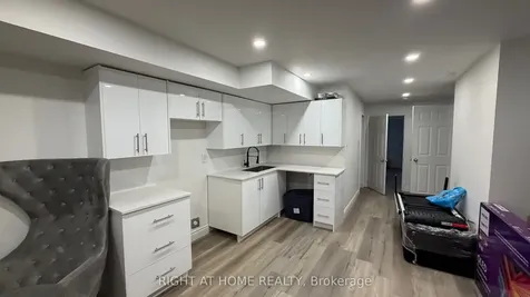 71 Betony Drive Richmond Hill ON L4E 0V6