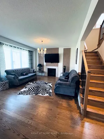 671 Langford Boulevard Bradford West Gwillimbury ON L3Z 4P4