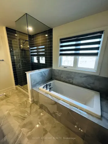 671 Langford Boulevard Bradford West Gwillimbury ON L3Z 4P4