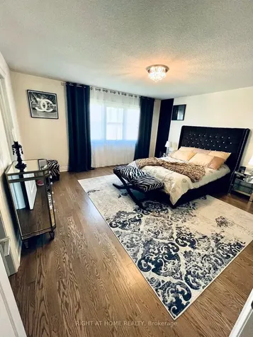 671 Langford Boulevard Bradford West Gwillimbury ON L3Z 4P4