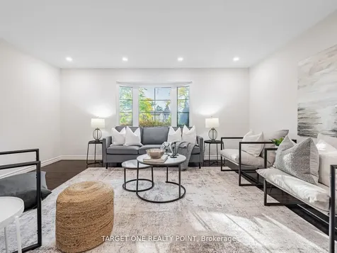 93 Mayvern Crescent Richmond Hill ON L4C 5J6