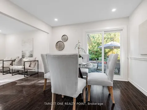 93 Mayvern Crescent Richmond Hill ON L4C 5J6