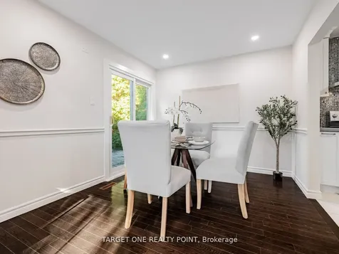 93 Mayvern Crescent Richmond Hill ON L4C 5J6