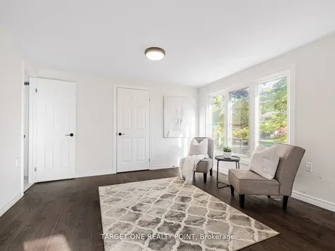 93 Mayvern Crescent Richmond Hill ON L4C 5J6