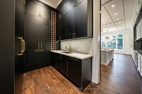 47 Edgar Avenue Richmond Hill ON L4C 6K2