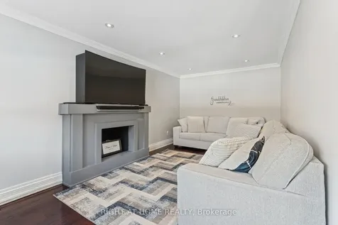 10 Claudia Avenue Vaughan ON L4L 6S1