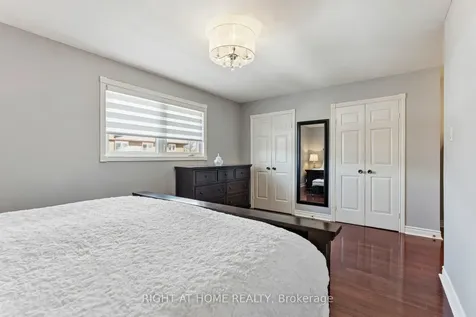 10 Claudia Avenue Vaughan ON L4L 6S1