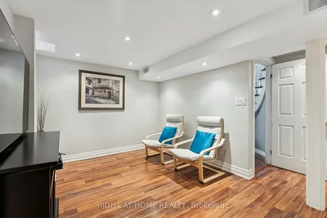 10 Claudia Avenue Vaughan ON L4L 6S1