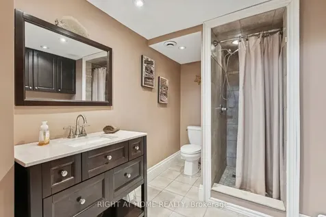 10 Claudia Avenue Vaughan ON L4L 6S1