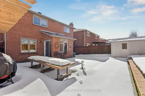 10 Claudia Avenue Vaughan ON L4L 6S1