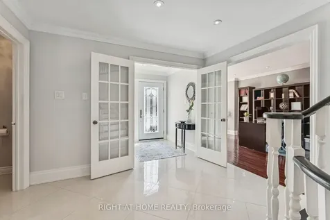 10 Claudia Avenue Vaughan ON L4L 6S1
