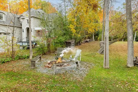33 Mourning Dove Road Georgina ON L0E 1R0