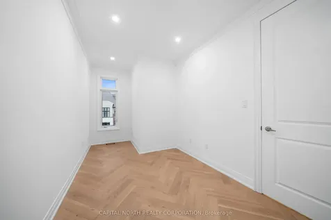 4B Mccachen Street Richmond Hill ON L4E 1L4