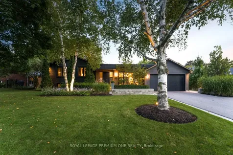49 Norman Drive King ON L7B 1J2
