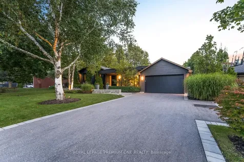 49 Norman Drive King ON L7B 1J2