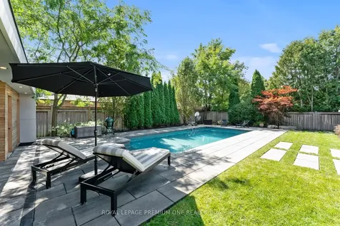 49 Norman Drive King ON L7B 1J2