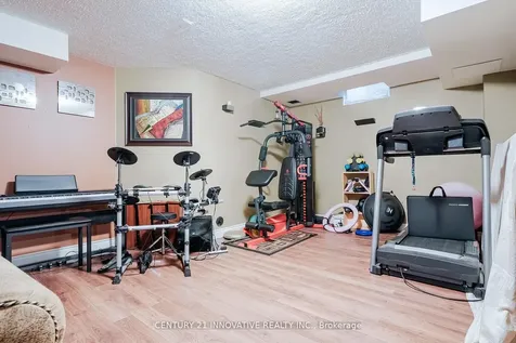 19 Nutmeg Street Markham ON L6B 0B7