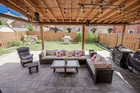 19 Nutmeg Street Markham ON L6B 0B7