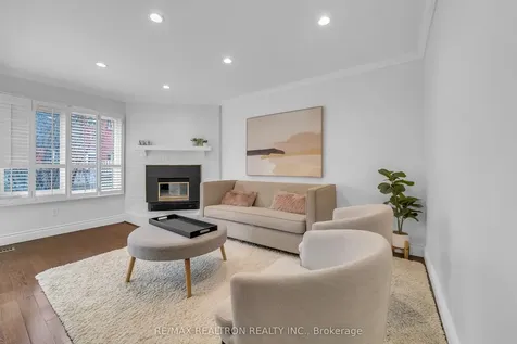 24 Beaumont Place Vaughan ON L4J 4X2