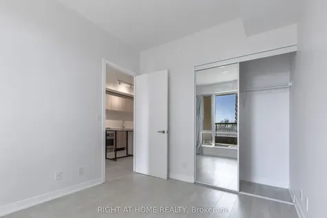 7950 Bathurst Street Vaughan ON L4J 0B8