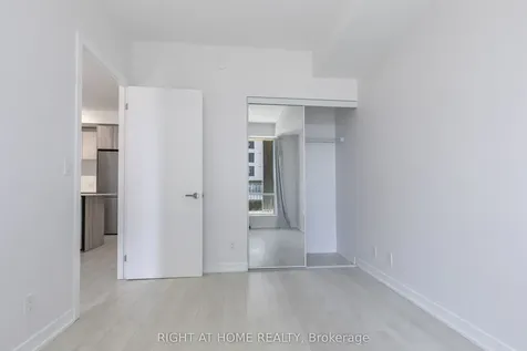 7950 Bathurst Street Vaughan ON L4J 0B8