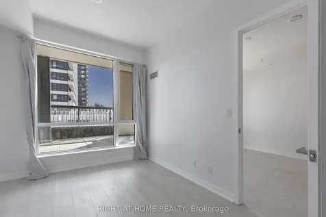 7950 Bathurst Street Vaughan ON L4J 0B8