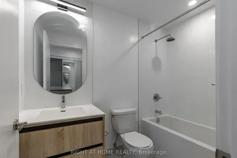 7950 Bathurst Street Vaughan ON L4J 0B8