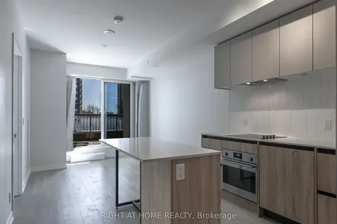 7950 Bathurst Street Vaughan ON L4J 0B8