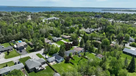 2196 Richard Street Innisfil ON L9S 2C4