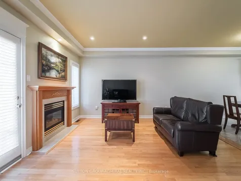 255 Shaftsbury Avenue Richmond Hill ON L4C 0L9