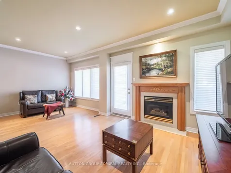 255 Shaftsbury Avenue Richmond Hill ON L4C 0L9
