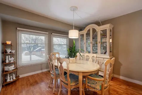 184 Collings Avenue Bradford West Gwillimbury ON L3Z 1N1