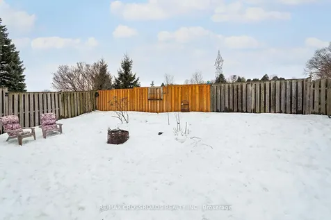 184 Collings Avenue Bradford West Gwillimbury ON L3Z 1N1