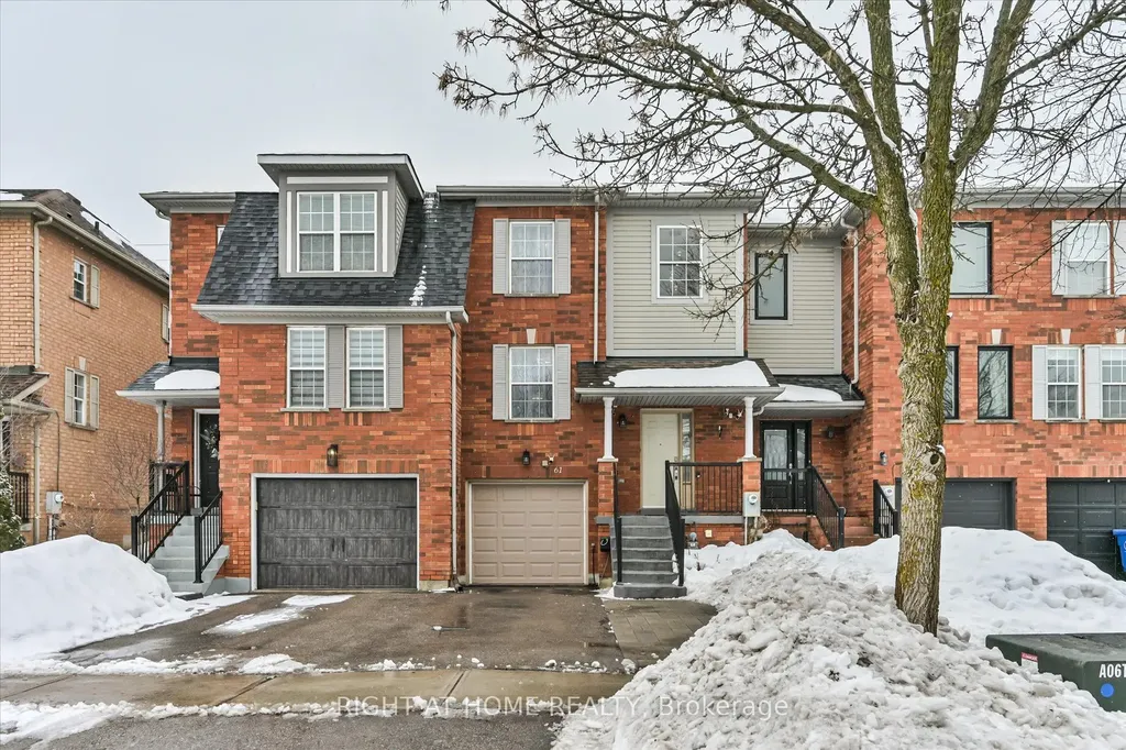 61 Milloy Place Aurora ON L4G 7L2