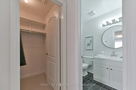 61 Milloy Place Aurora ON L4G 7L2