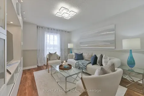 61 Milloy Place Aurora ON L4G 7L2