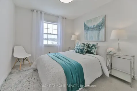 61 Milloy Place Aurora ON L4G 7L2