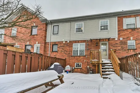61 Milloy Place Aurora ON L4G 7L2