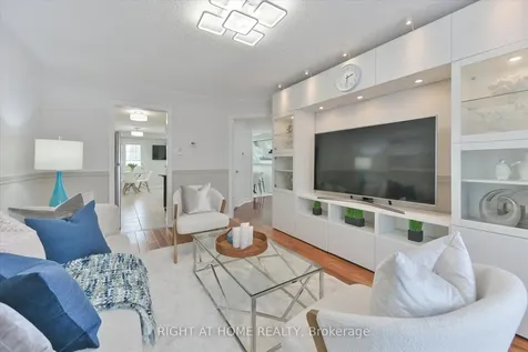 61 Milloy Place Aurora ON L4G 7L2