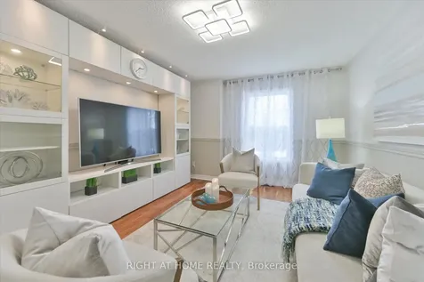 61 Milloy Place Aurora ON L4G 7L2