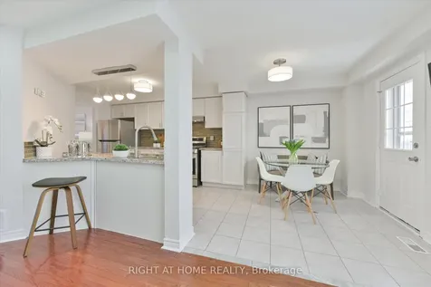 61 Milloy Place Aurora ON L4G 7L2